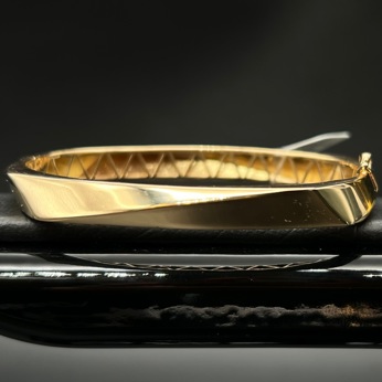 دستبند النگویی