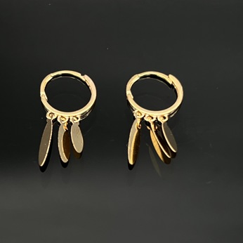 گوشواره حلقه ای آویزدار